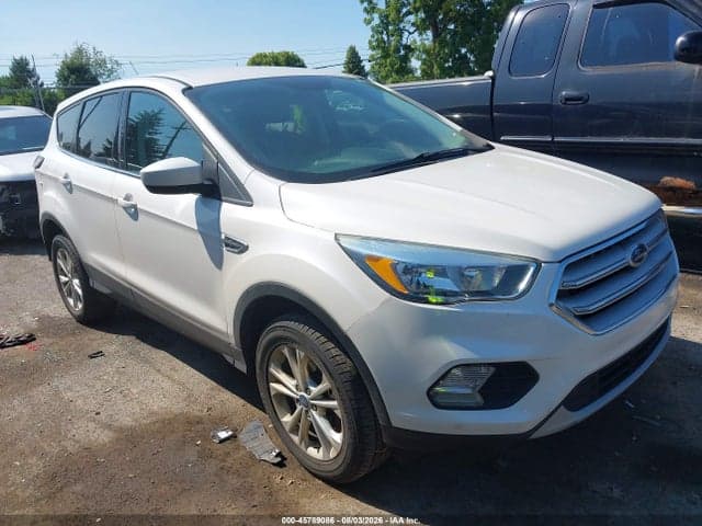 2017 FORD ESCAPE SE - 1