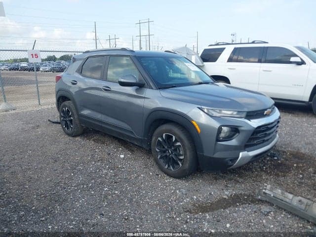 2021 CHEVROLET TRAILBLAZER FWD LT - 1