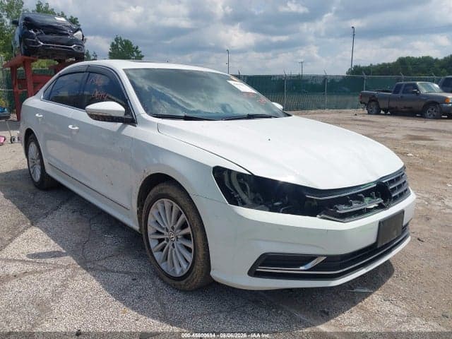 2017 VOLKSWAGEN PASSAT 1.8T SE - 1