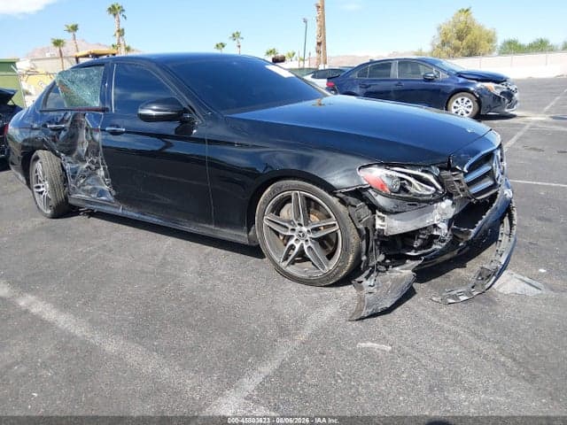 2019 MERCEDES-BENZ E 300 - 1