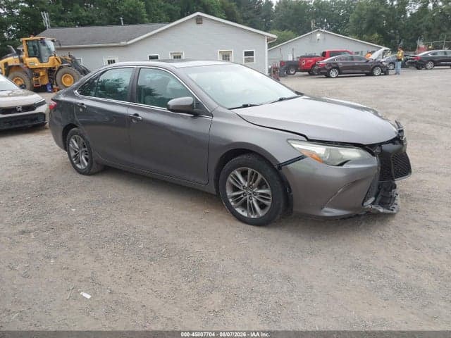 2017 TOYOTA CAMRY SE - 1