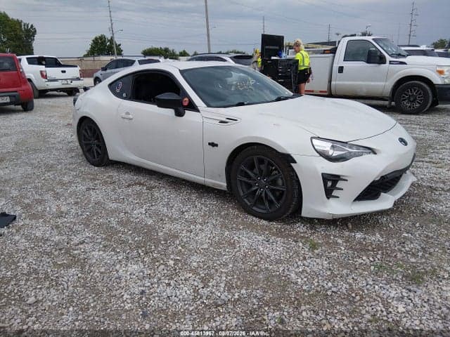 2017 TOYOTA 86 860 SPECIAL EDITION - 1