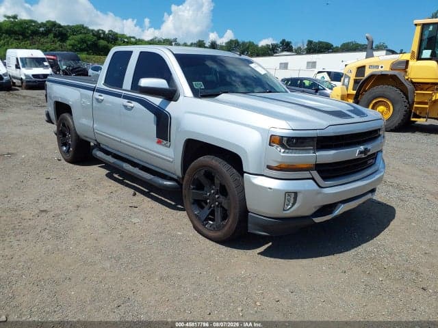 2017 CHEVROLET SILVERADO 1500 2LT - 1
