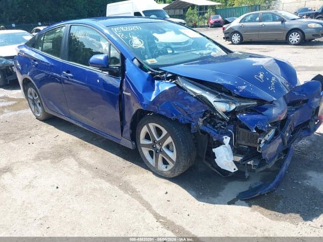 2017 TOYOTA PRIUS THREE TOURING - 1