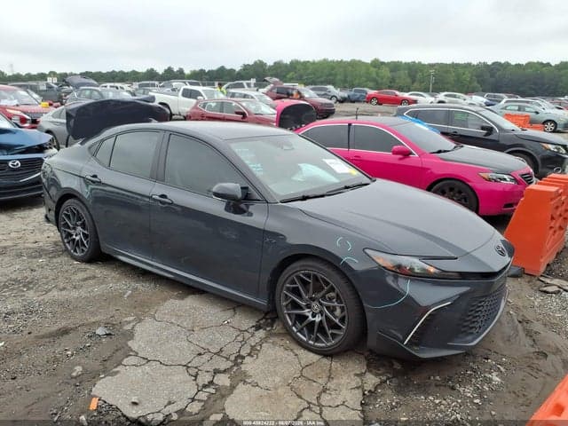 2025 TOYOTA CAMRY SE - 1