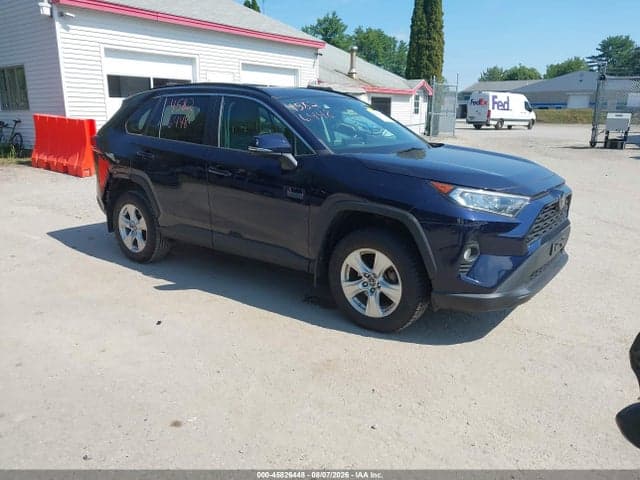 2019 TOYOTA RAV4 XLE - 1