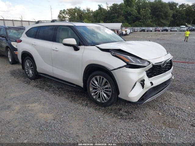 2021 TOYOTA HIGHLANDER PLATINUM - 1