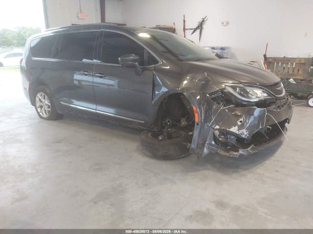 2020 CHRYSLER PACIFICA TOURING L PLUS - 1